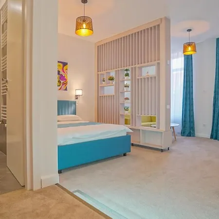 Aparthotel Zoom *